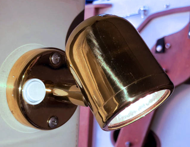 brassReadingLampLED.jpg