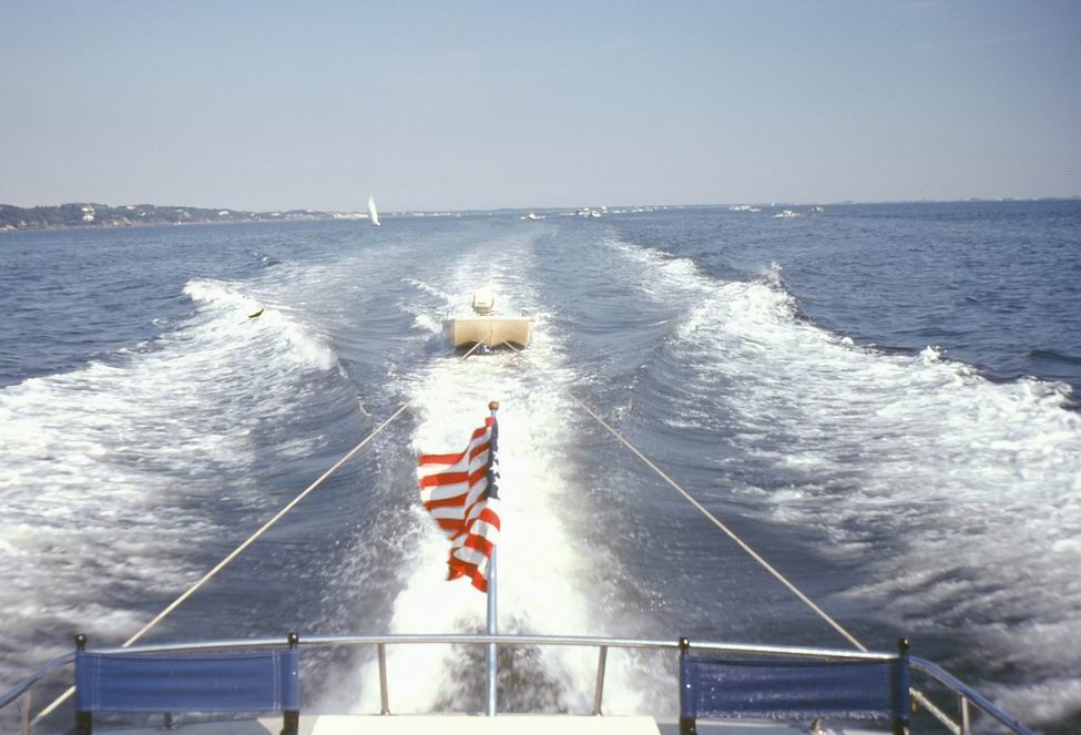 Weather-Lee II towing Whaler.2 Aug 68.jpg