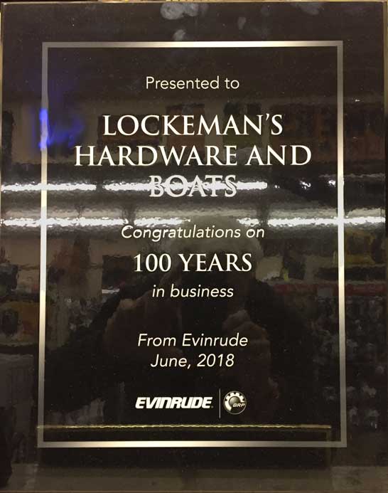 evinrudePlaqueLockemans100Years.jpg