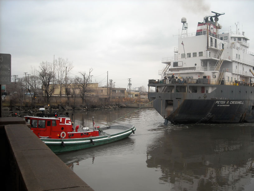 Photo: Ship PETER R CRESSWELL in Rouge River