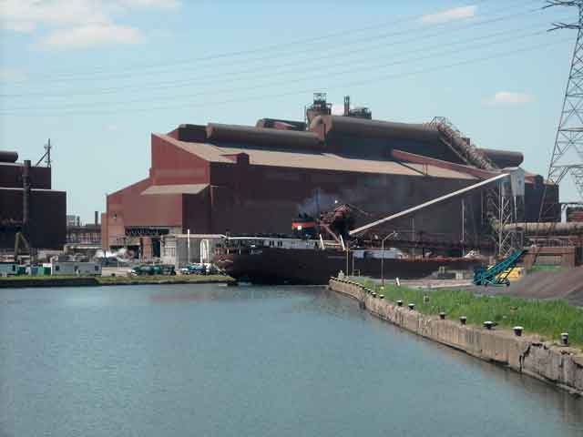 Photo: HON JAMES L OBERSTAR at Ford Rouge Service Dock