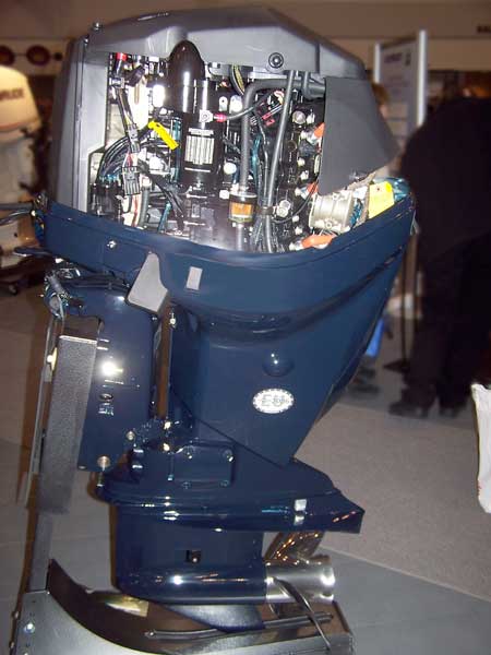 Photo: E-TEC 150-HP at Toronto Boat Show Exhibit