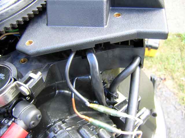 Photo: Evinrude V6 Power Pack