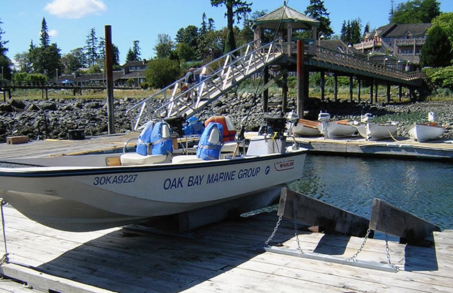 VancouverIslandFishingLodge17footCustomHull.jpeg