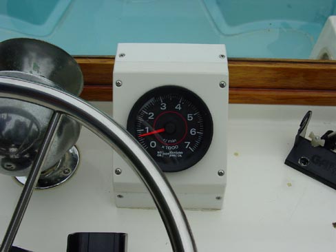 tachbox front.jpg