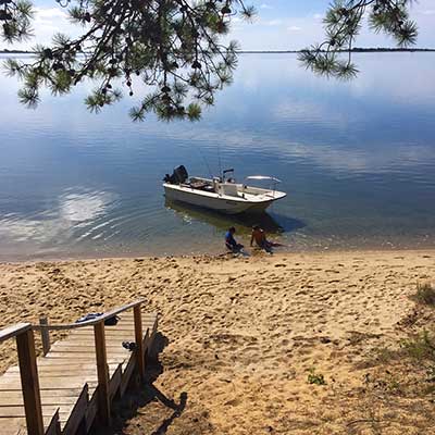 bassboat16a.jpg