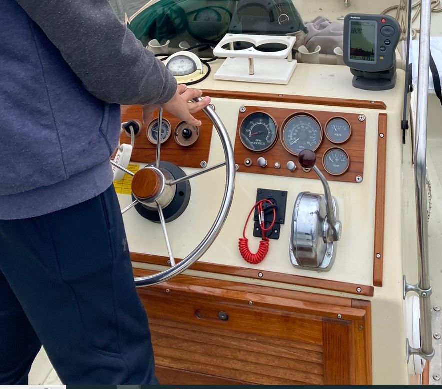 Whaler 2.JPG