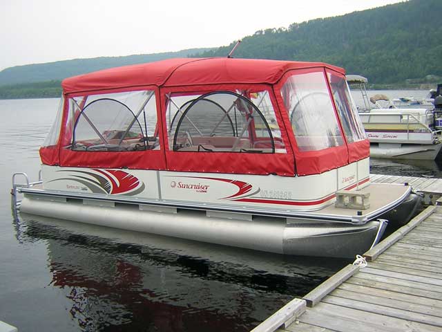 Photo: Pontoon Boat at Mattawa, Ontario
