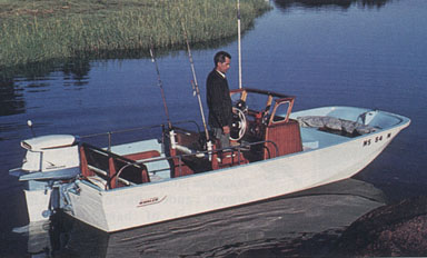Photo: Whaler 16 Eastport c.1961