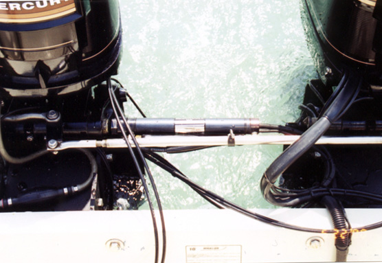 Photo: side mounted hydraulic steering